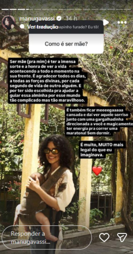 Manu Gavassi posa com a filha,